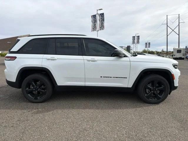 jeep grand cherokee 2023 1C4RJHAG9PC642322 image jeep grand cherokee 2023 1C4RJHAG9PC642322 image